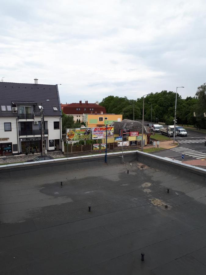 Zoeld Beka Hoforras Apartman Hajdúszoboszló Eksteriør bilde